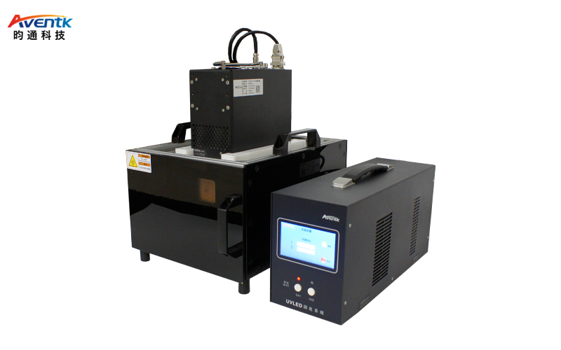 XM130-T系列固化機(jī)搭配固化箱