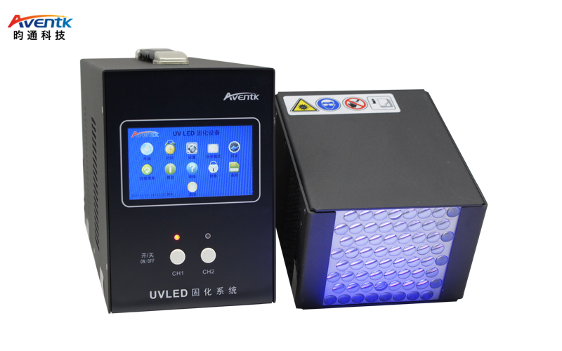 100mm*100mm面光源UVLED固化曝光機(jī) 100mm*100mm面光源UVLED固化曝光機(jī)