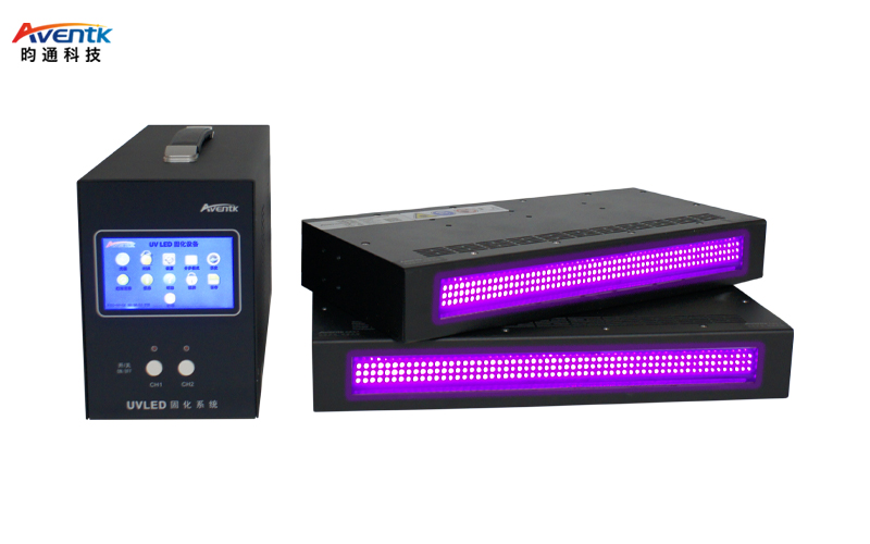 320mm*20mm線光源UVLED固化機(jī) 320mm*20mm線光源UVLED固化機(jī)